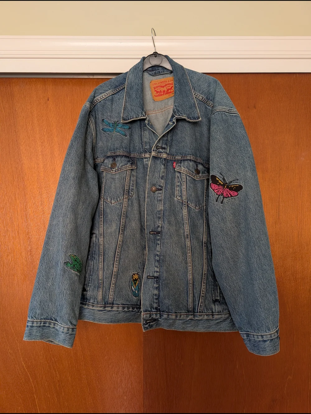 Levis Mens Insect Embroidered Blue Washed Denim Jacket XXL - Picture 10 of 13